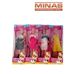 MUECA EMBARAZADA X 30 CM, CON BEBE EN LA PANZA.