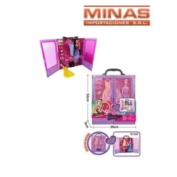 PLACARD + VESTUARIO (15 PCS.) + MUECA.