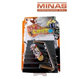 PATINETA DE DEDOS + RAMPA ESCALERA