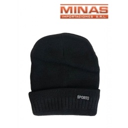 GORRO CON DOBLEZ, FORRADO EN POLAR.