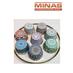 PIROTINES X 24 UND, 5 CM X 4 CM,DORADOS CESTAMPADOS,6 DISEOS.