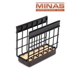 SERVILLETERO DE METAL DE  14 CM X 13 CM, COLOR NEGRO MATE CON MADERA.