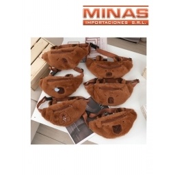 RIORERA CAPIBARA 27 CM X 13 CM,MARRON, 6 DISEOS.