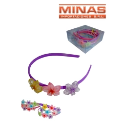 TIARA PLASTICA CON 3 FLORES X 12 UND, $ 35 CU.