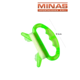 HILO PARA COMETAS X 30 M + DEVANADERA X 10 UND, $ 5 C/U.