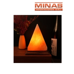 LAMPARA DE SAL DEL HIMALAYA DE 1,3 KG X 22 CM, PIRAMIDE.