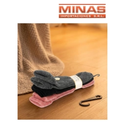 MEDIA DE NI�O X 12 PARES, TALLE S Y M, $55 CU.