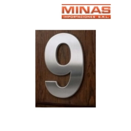 NUMERO 9 DE AC. INOX. X 7.5 CM, PLATEADO.